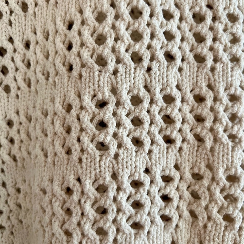 NWT Universal Thread Cream Knit Sweater, Size XL - Picture 2 of 6